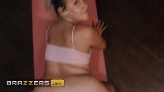 Brazzers – When Indica Monroe Catches Scott Nails Watching She Invites Him To Get A Closer Look